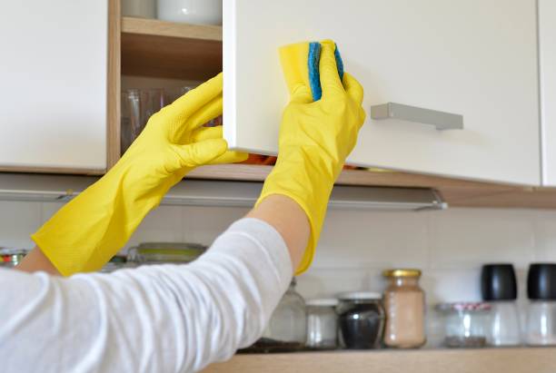 Cupboard Cleaning